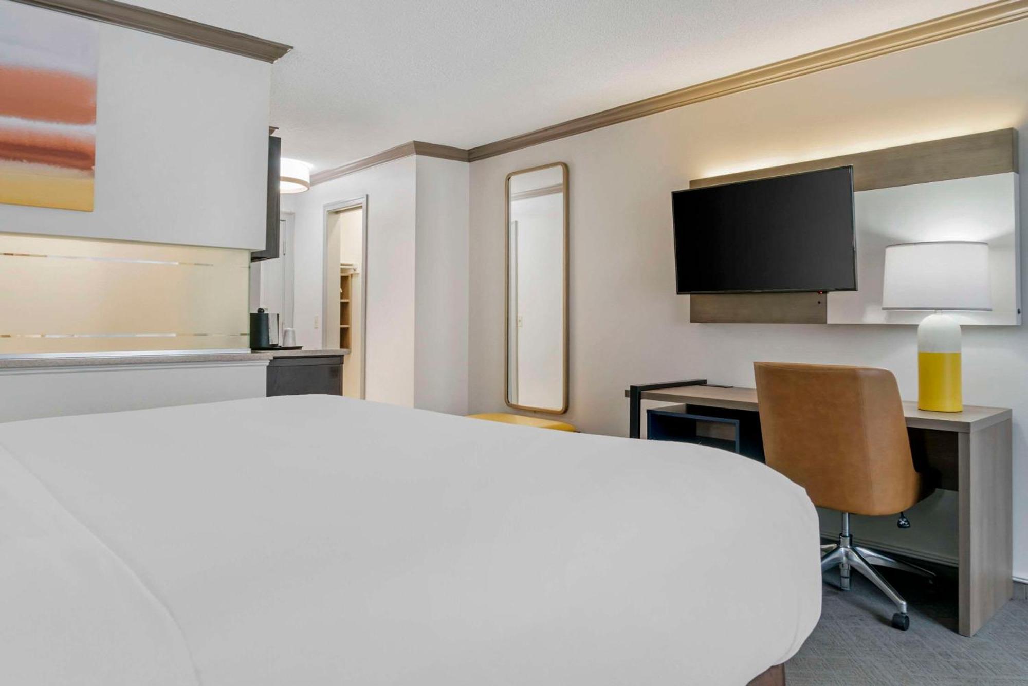 Comfort Inn Plainwell Dış mekan fotoğraf
